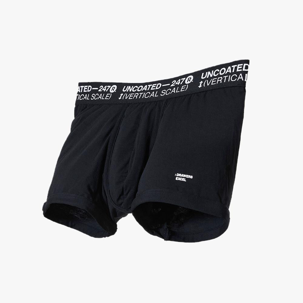 Uncoated 247 men's underwear in Real Black with a simple style and skin-friendly texture for high comfort and breathability.